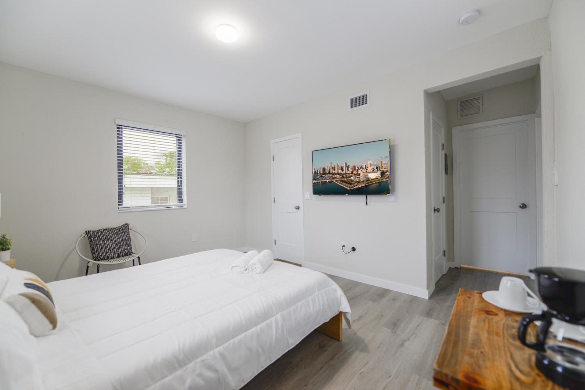 Comfortable Studio Near Calle Ocho In Miami Apartment Bagian luar foto